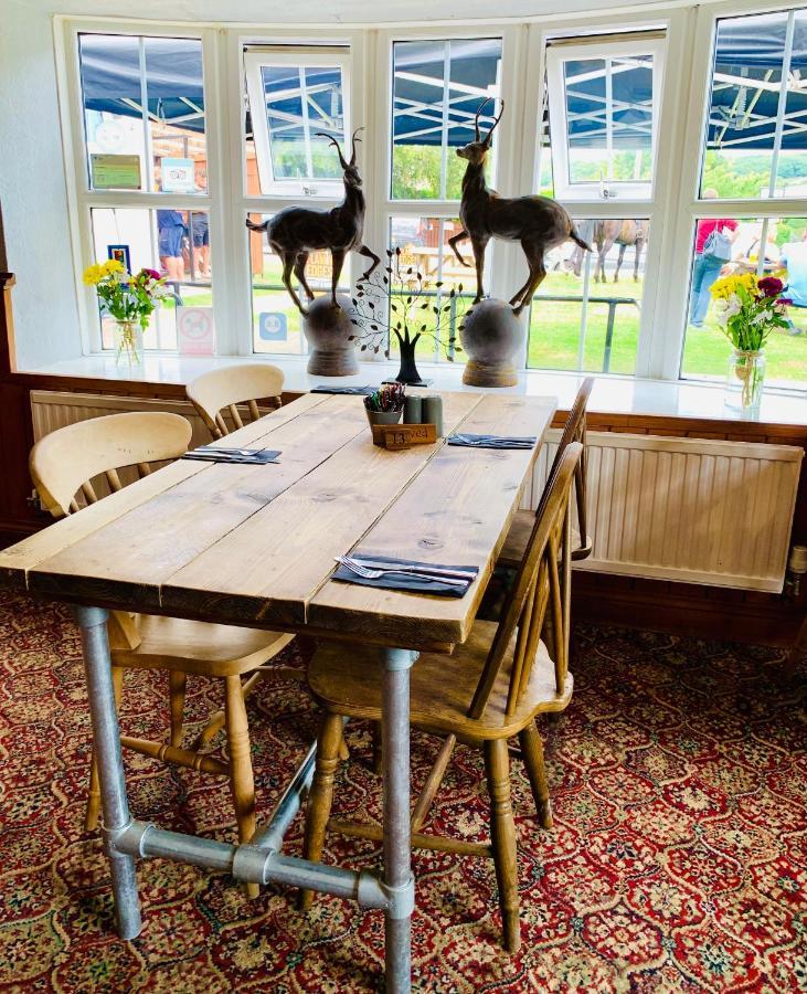 Motel The Yew Tree At Longhope Extérieur photo